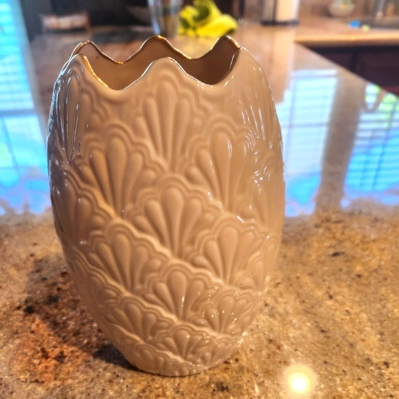 🐚LENOX/SHELL Vase🐚Vintage - Picture 3 of 4